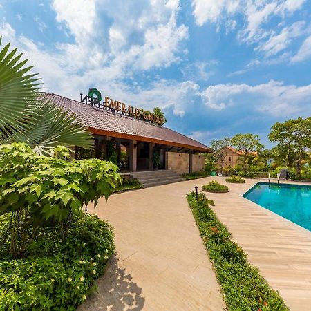 Emerald Garden Retreat フーコック エクステリア 写真