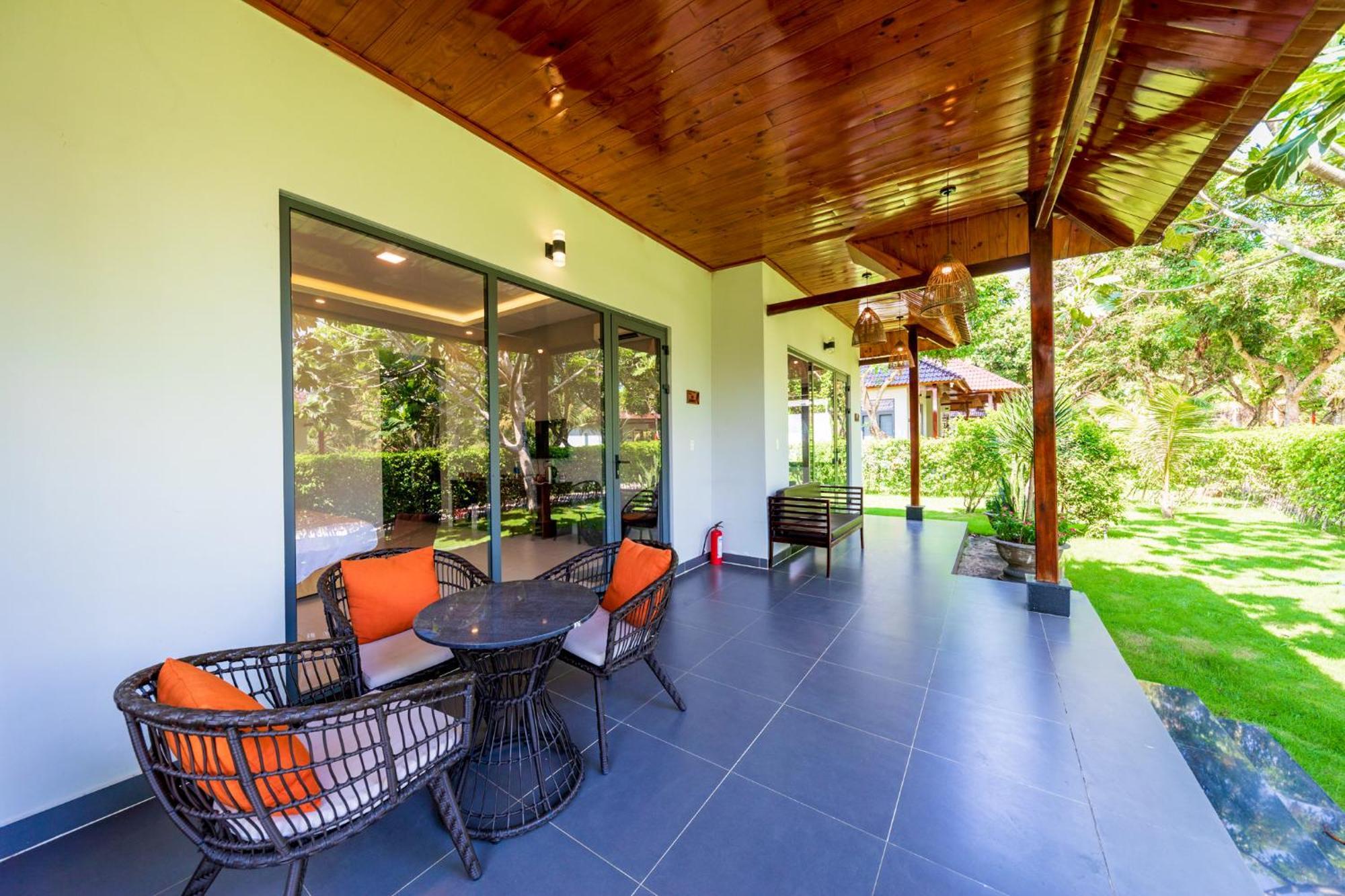Emerald Garden Retreat フーコック エクステリア 写真