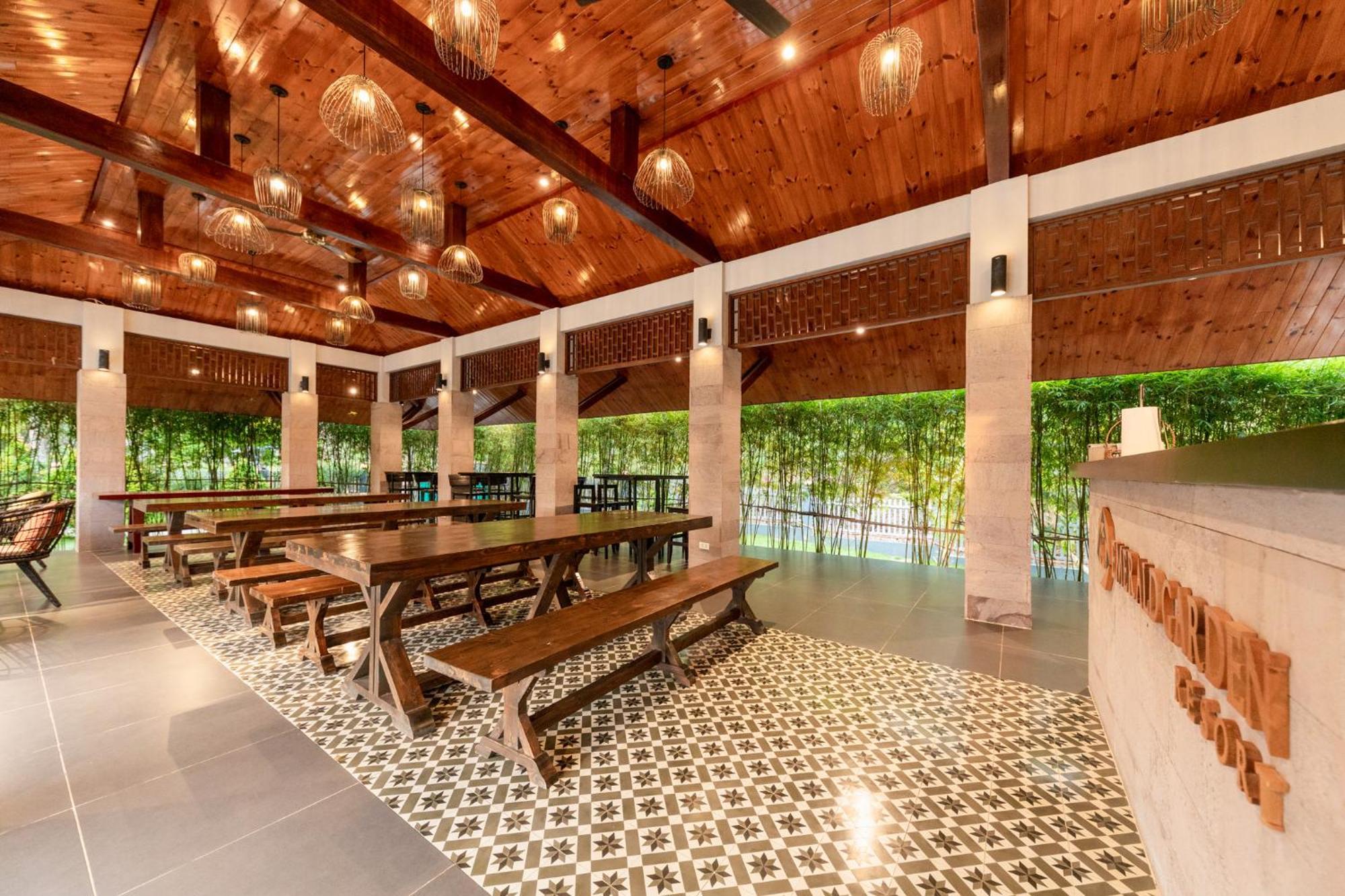 Emerald Garden Retreat フーコック エクステリア 写真